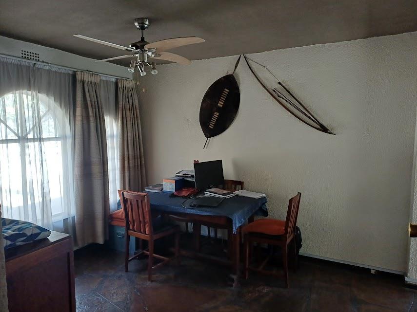 4 Bedroom Property for Sale in Verwoerdpark Gauteng