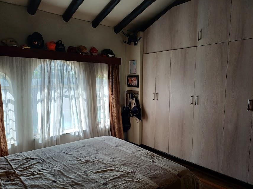 4 Bedroom Property for Sale in Verwoerdpark Gauteng