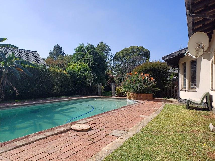 4 Bedroom Property for Sale in Verwoerdpark Gauteng