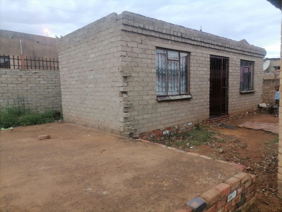 2 Bedroom Property for Sale in Soshanguve L Gauteng