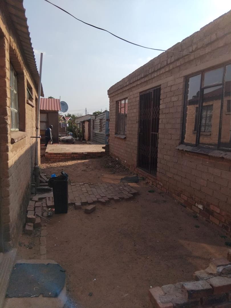 2 Bedroom Property for Sale in Soshanguve L Gauteng