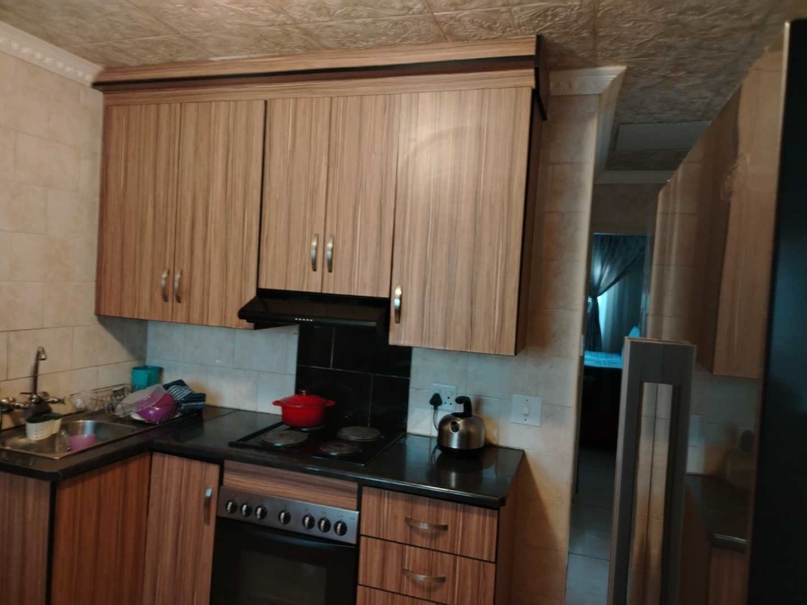 3 Bedroom Property for Sale in Lotus Gardens Gauteng