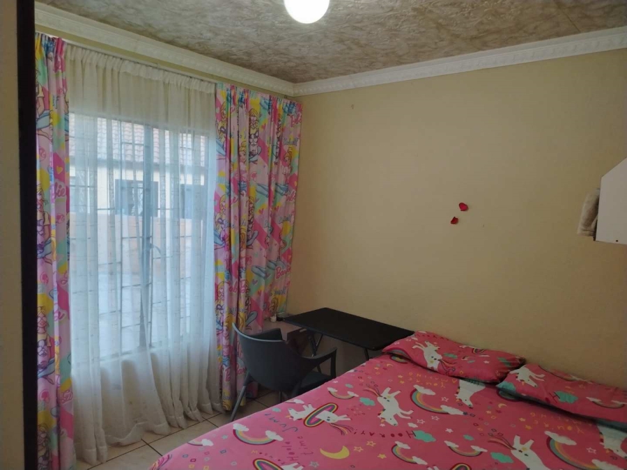 3 Bedroom Property for Sale in Lotus Gardens Gauteng