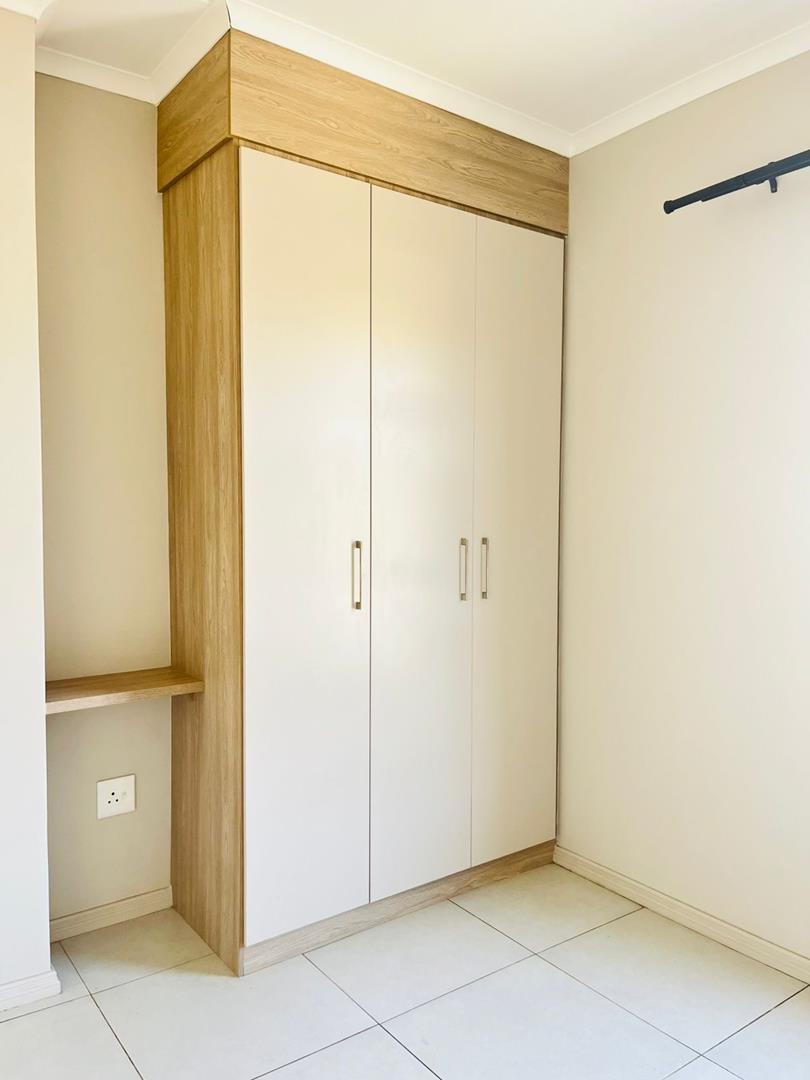 To Let 1 Bedroom Property for Rent in Midridge Park Gauteng