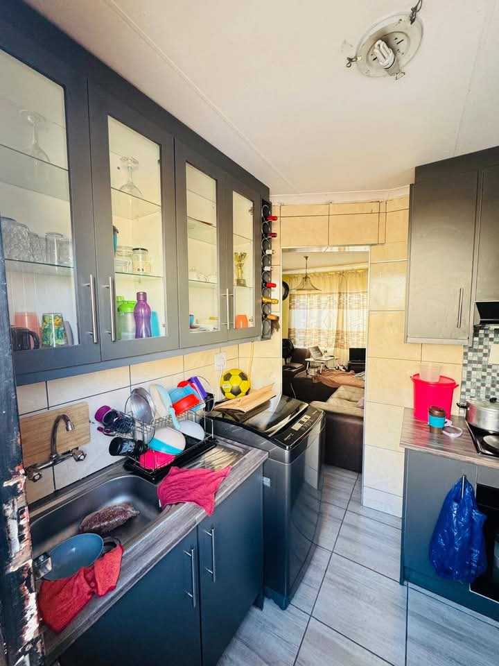 2 Bedroom Property for Sale in Ebony Park Gauteng