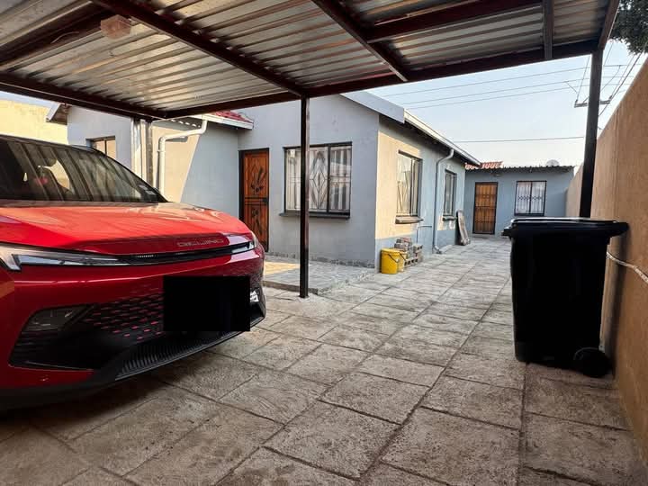 2 Bedroom Property for Sale in Ebony Park Gauteng