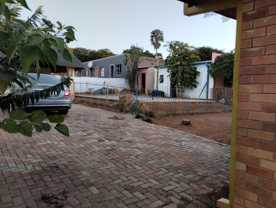 6 Bedroom Property for Sale in Proclamation Hill Gauteng