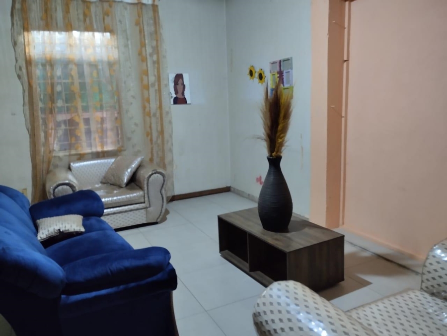 6 Bedroom Property for Sale in Proclamation Hill Gauteng
