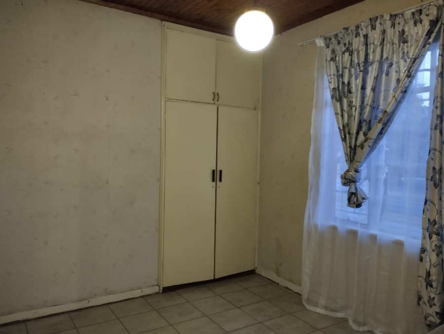 6 Bedroom Property for Sale in Proclamation Hill Gauteng