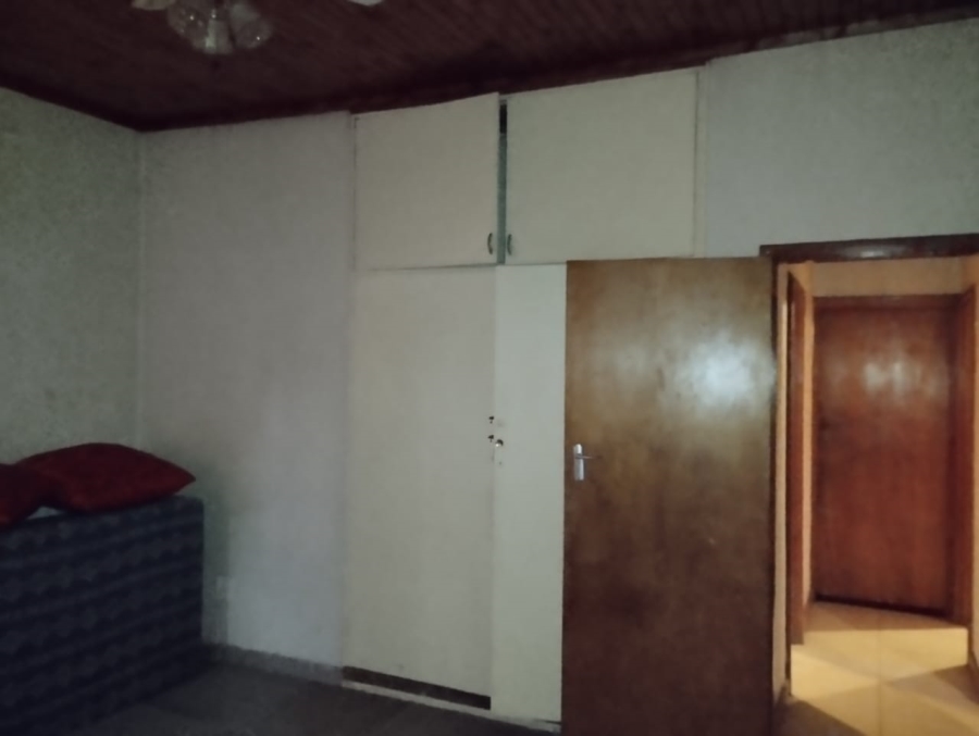 6 Bedroom Property for Sale in Proclamation Hill Gauteng
