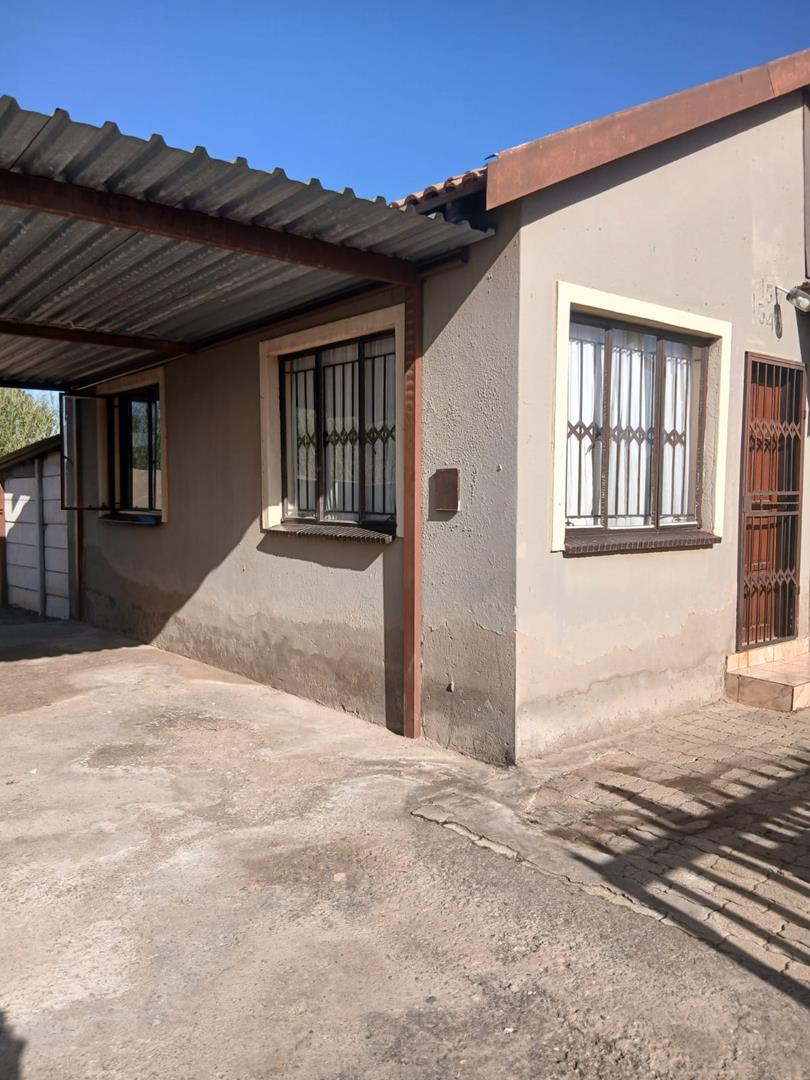 To Let 2 Bedroom Property for Rent in Payneville Gauteng