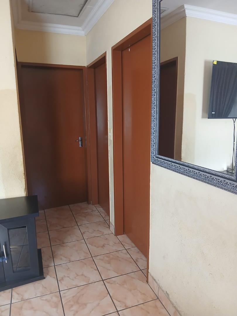 To Let 2 Bedroom Property for Rent in Payneville Gauteng