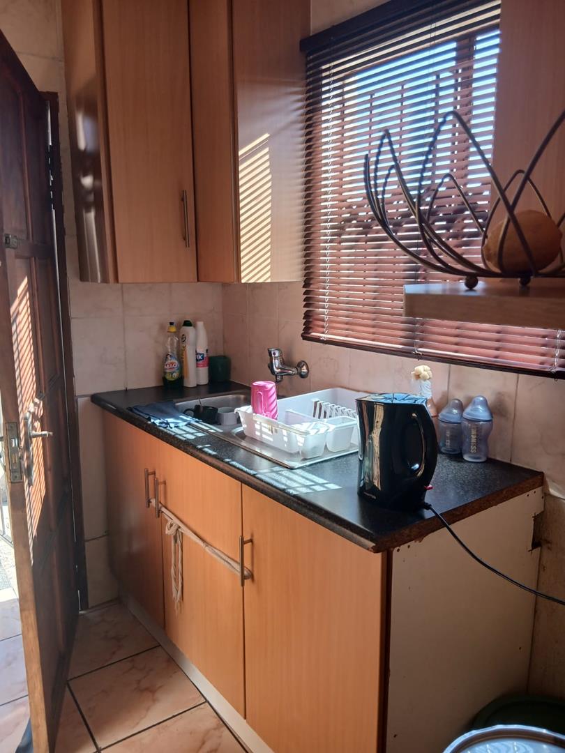 To Let 2 Bedroom Property for Rent in Payneville Gauteng