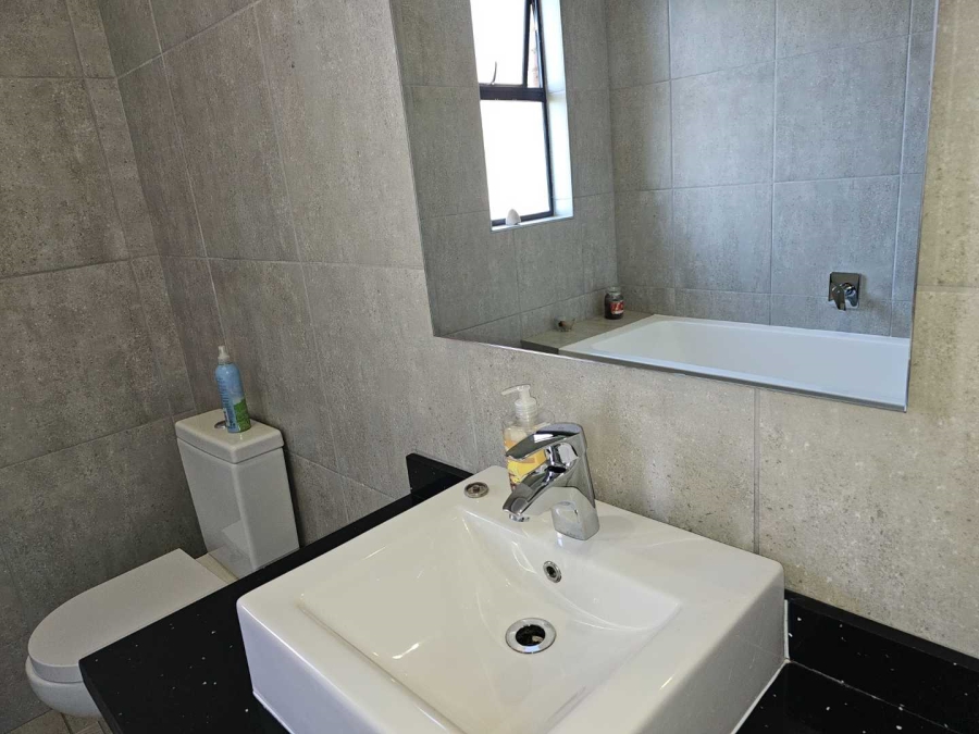 To Let 3 Bedroom Property for Rent in Six Fountains Residential Estate Gauteng
