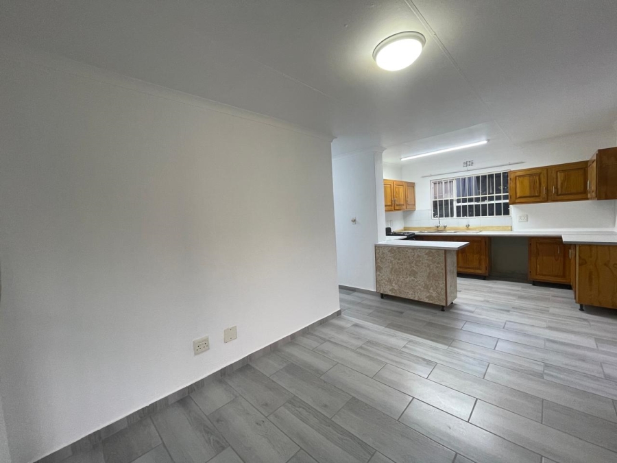 To Let 3 Bedroom Property for Rent in Fairland Gauteng