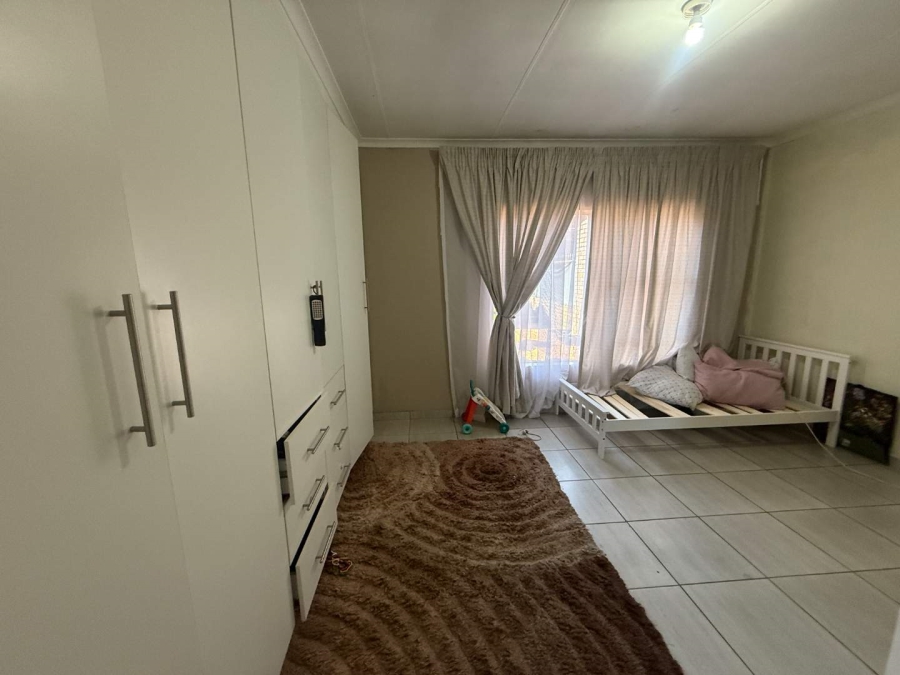 To Let 3 Bedroom Property for Rent in Hamberg Gauteng
