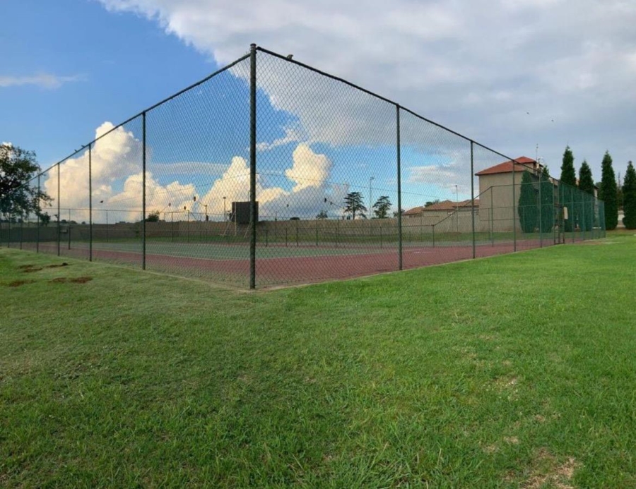 1 Bedroom Property for Sale in Parkrand Gauteng