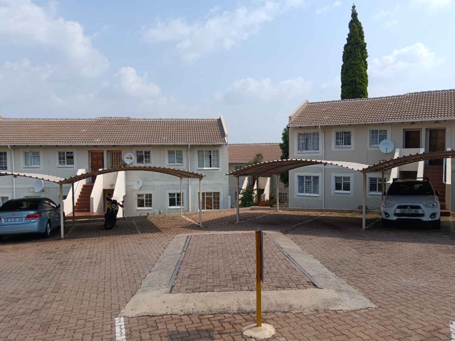 2 Bedroom Property for Sale in Sterrewag Gauteng