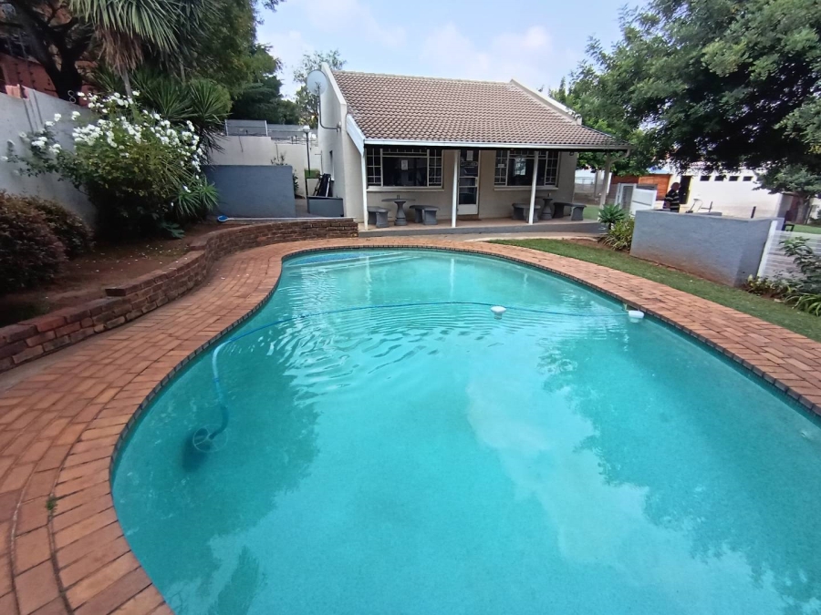 2 Bedroom Property for Sale in Sterrewag Gauteng