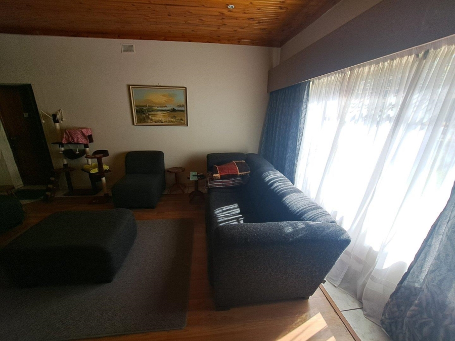 3 Bedroom Property for Sale in Waverley Gauteng