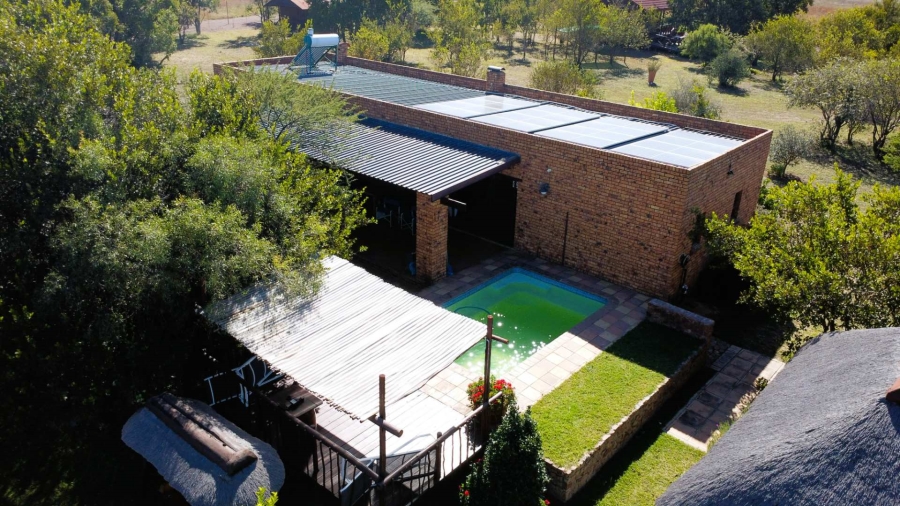 5 Bedroom Property for Sale in Dinokeng Gauteng