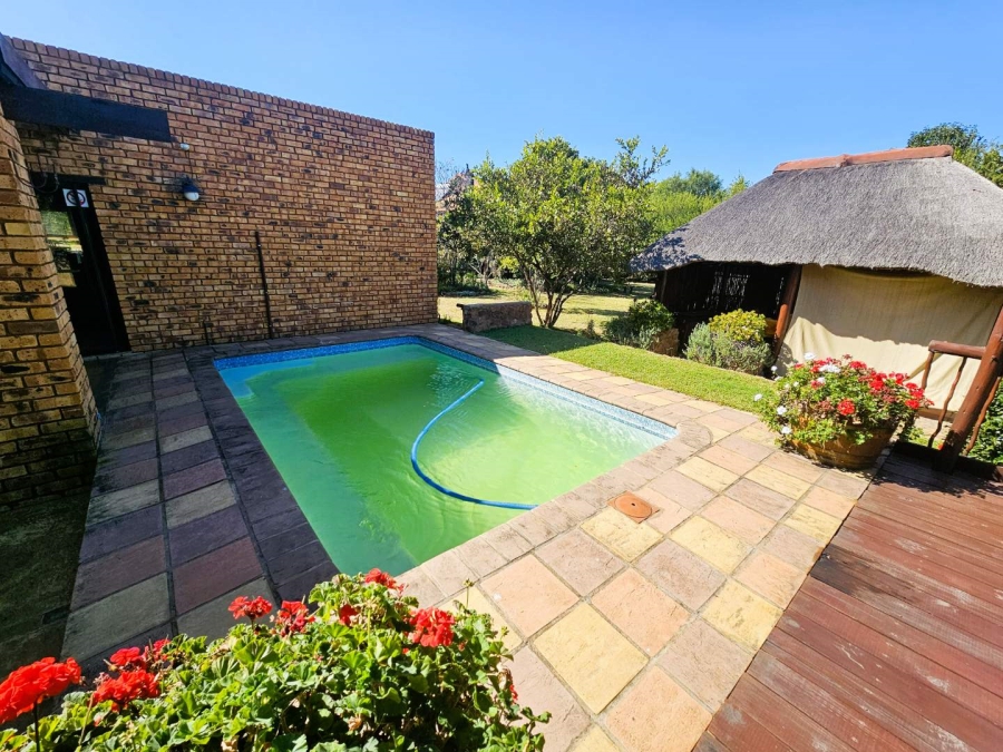 5 Bedroom Property for Sale in Dinokeng Gauteng