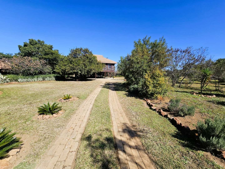 5 Bedroom Property for Sale in Dinokeng Gauteng