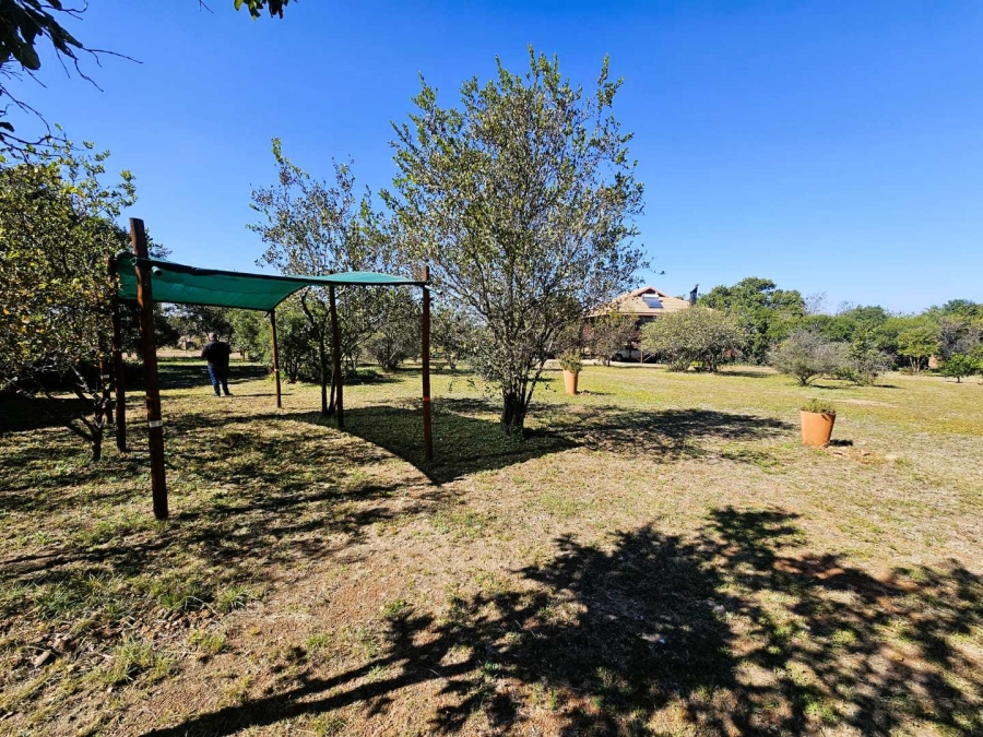 5 Bedroom Property for Sale in Dinokeng Gauteng