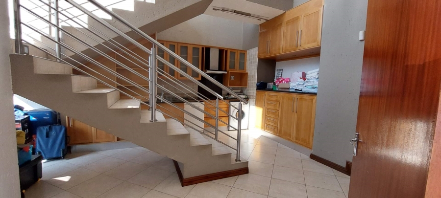 6 Bedroom Property for Sale in Meyersdal Gauteng