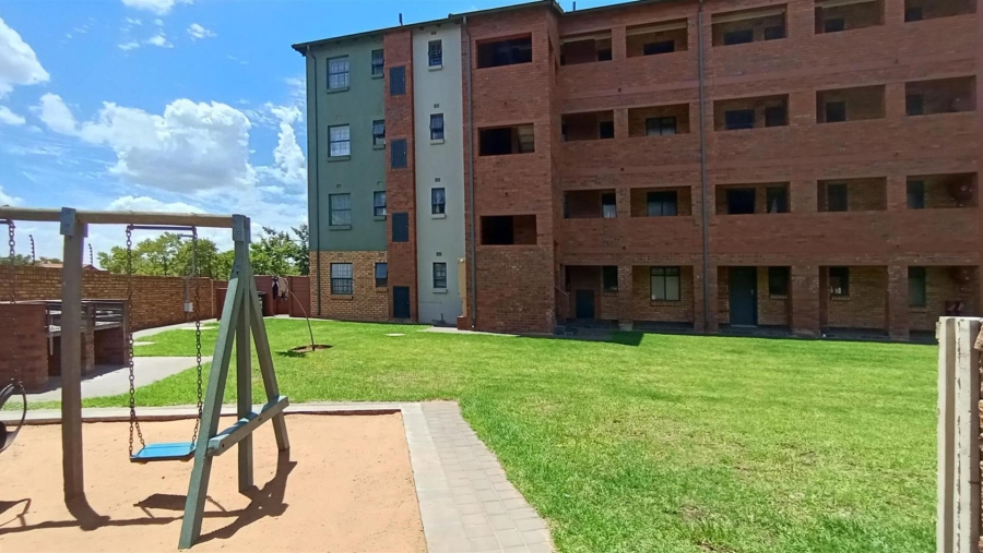 2 Bedroom Property for Sale in Montana Gauteng