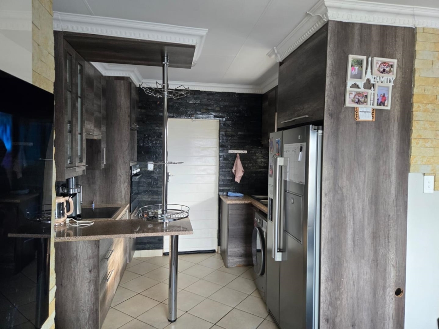 3 Bedroom Property for Sale in The Orchards Gauteng