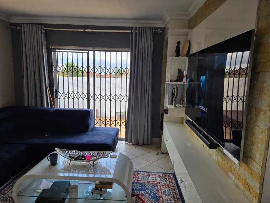 3 Bedroom Property for Sale in The Orchards Gauteng