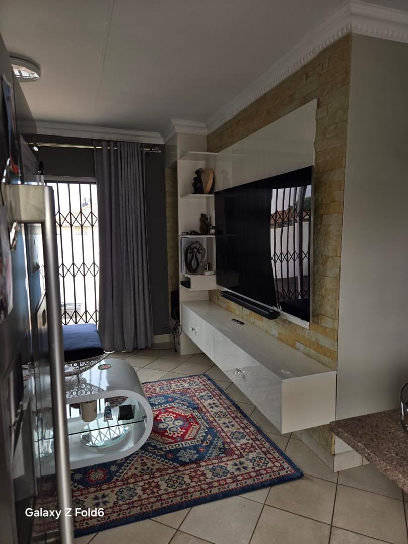3 Bedroom Property for Sale in The Orchards Gauteng