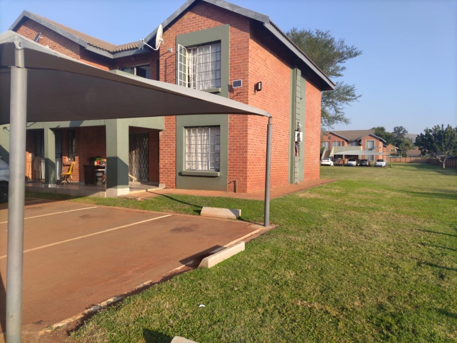 2 Bedroom Property for Sale in Theresa Park Gauteng