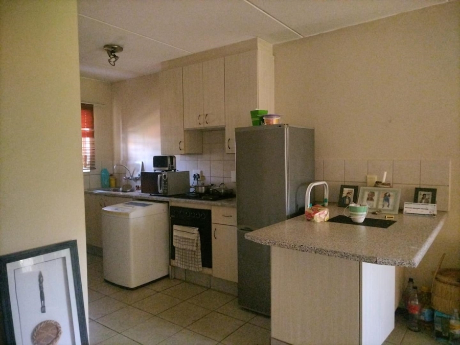 2 Bedroom Property for Sale in Theresa Park Gauteng