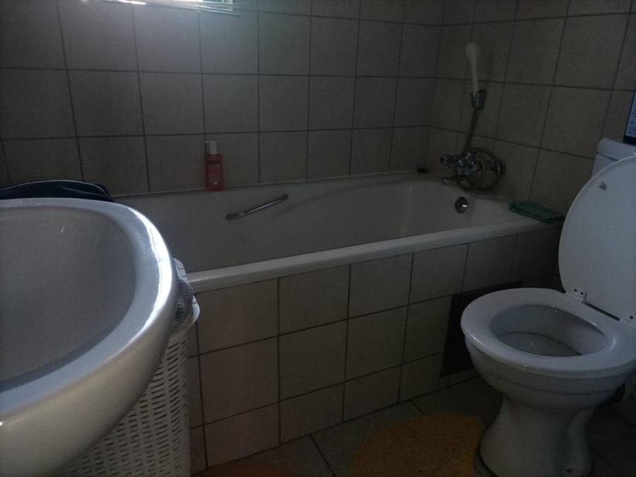 2 Bedroom Property for Sale in Theresa Park Gauteng