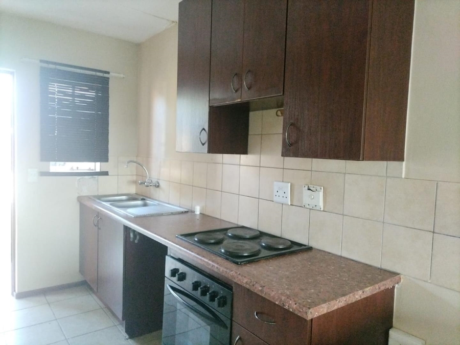 2 Bedroom Property for Sale in Theresa Park Gauteng