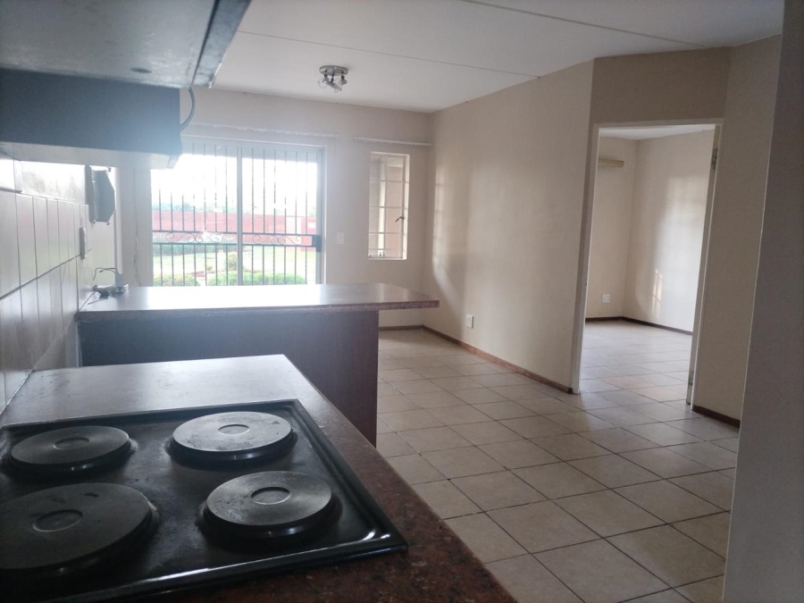 2 Bedroom Property for Sale in Theresa Park Gauteng