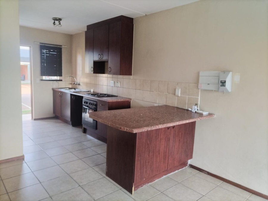 2 Bedroom Property for Sale in Theresa Park Gauteng