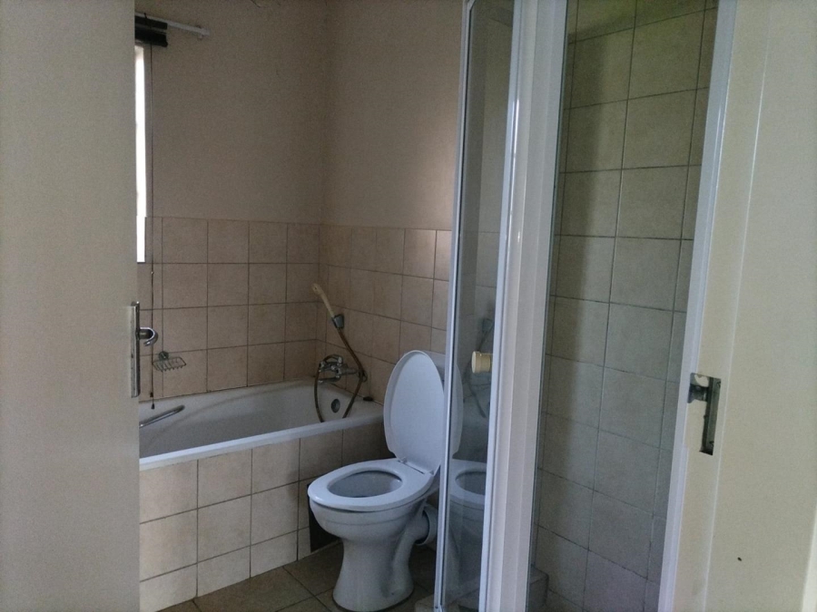 2 Bedroom Property for Sale in Theresa Park Gauteng