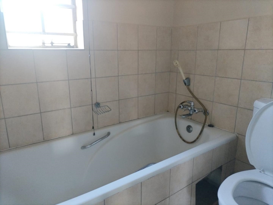 2 Bedroom Property for Sale in Theresa Park Gauteng