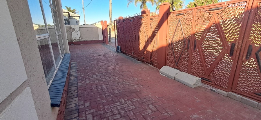 To Let 3 Bedroom Property for Rent in Soshanguve WW Gauteng