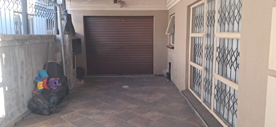 To Let 3 Bedroom Property for Rent in Soshanguve WW Gauteng