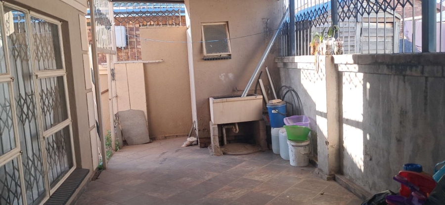 To Let 3 Bedroom Property for Rent in Soshanguve WW Gauteng