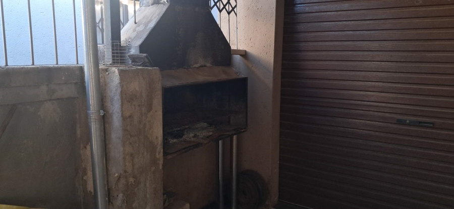 To Let 3 Bedroom Property for Rent in Soshanguve WW Gauteng