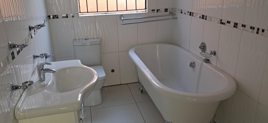 To Let 3 Bedroom Property for Rent in Soshanguve WW Gauteng