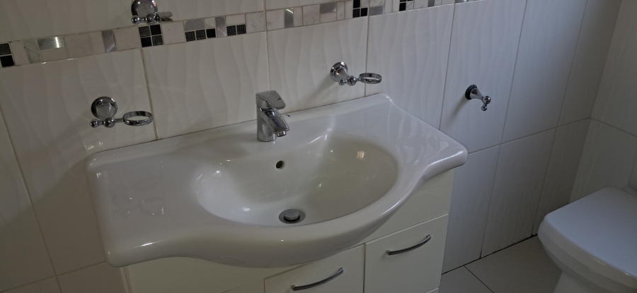 To Let 3 Bedroom Property for Rent in Soshanguve WW Gauteng