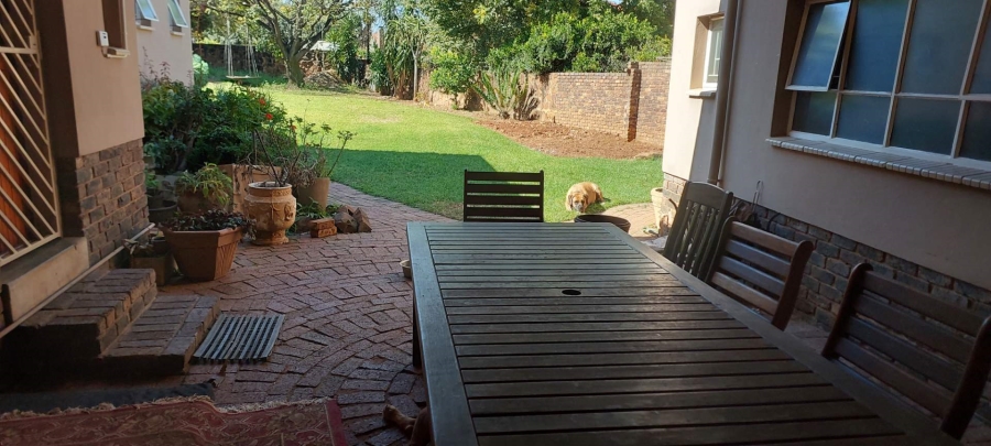 To Let 3 Bedroom Property for Rent in Garsfontein Gauteng