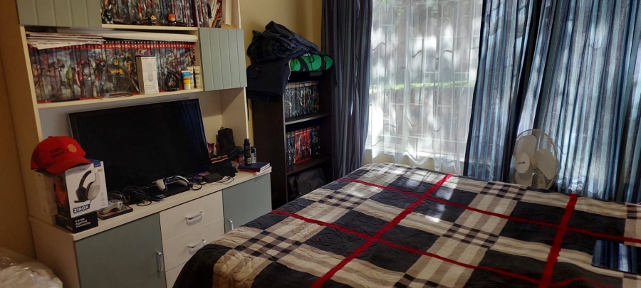 To Let 3 Bedroom Property for Rent in Garsfontein Gauteng