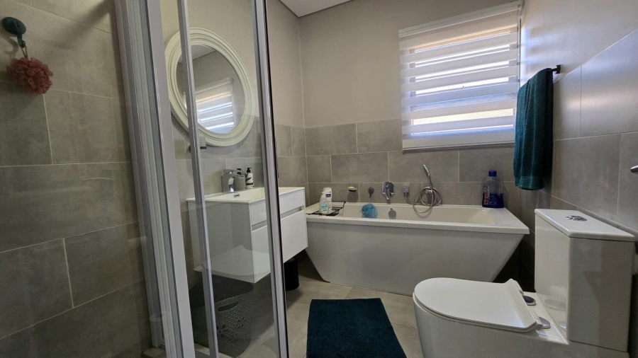 3 Bedroom Property for Sale in New Redruth Gauteng